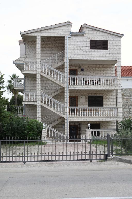 Apartments Villa Castello Kaštela 部屋 写真