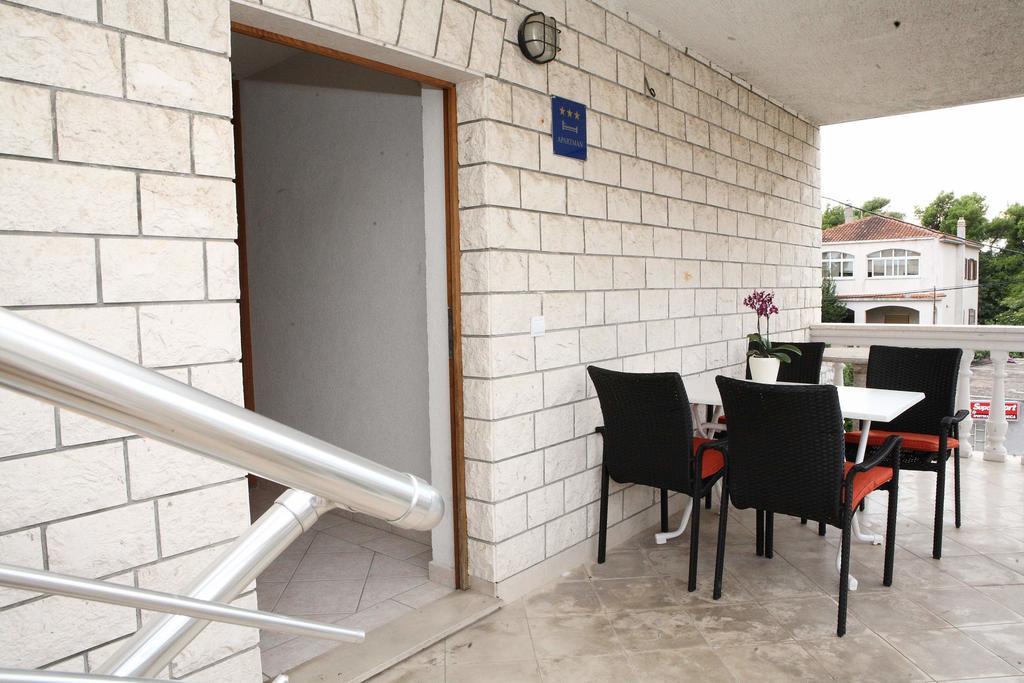 Apartments Villa Castello Kaštela 部屋 写真