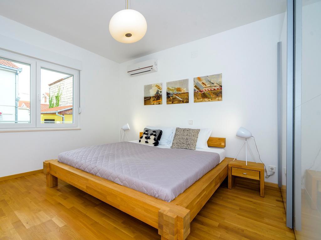 Apartments Villa Castello Kaštela エクステリア 写真