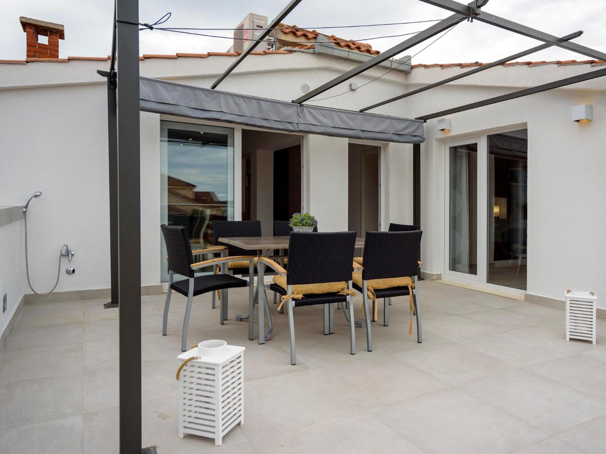 Apartments Villa Castello Kaštela エクステリア 写真