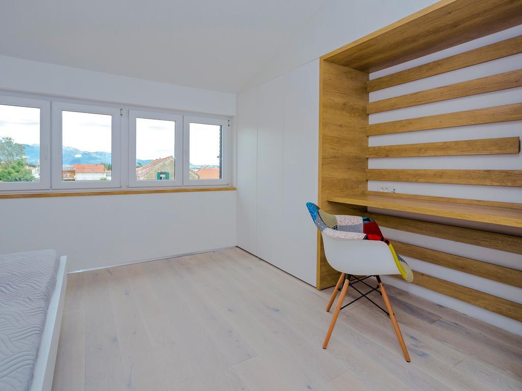 Apartments Villa Castello Kaštela エクステリア 写真