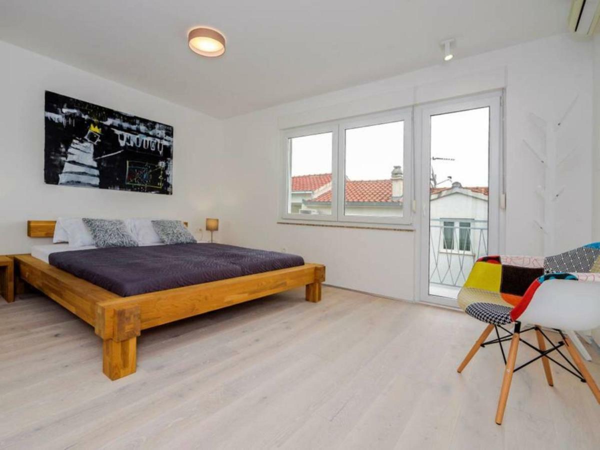 Apartments Villa Castello Kaštela エクステリア 写真